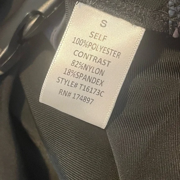 iHeartRaves Middle of Nowhere Rainbow Reflective Speed Clasp Bra Top - Picture 6 of 9